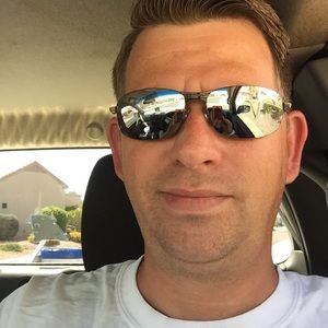 Meet your Posher, Brent